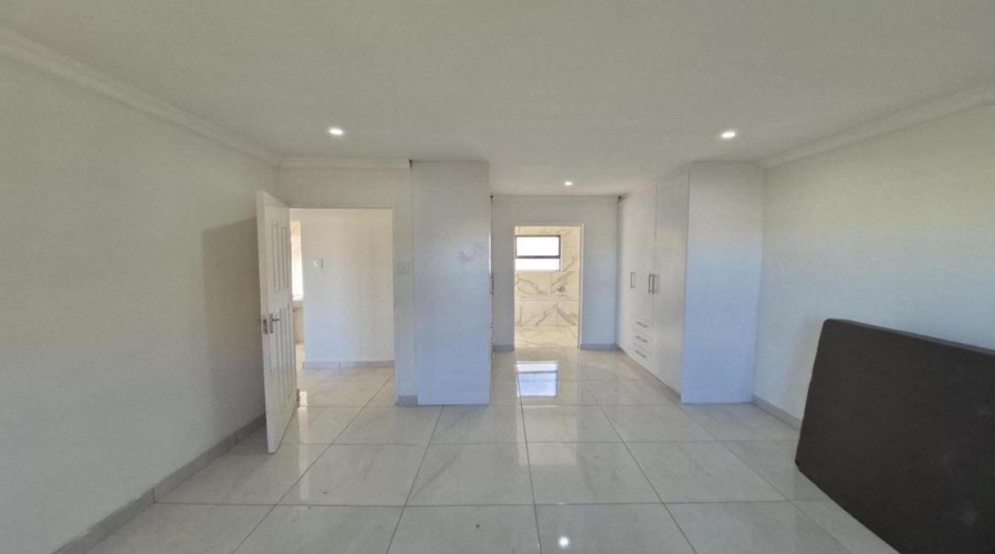 4 Bedroom Property for Sale in Gonubie Eastern Cape